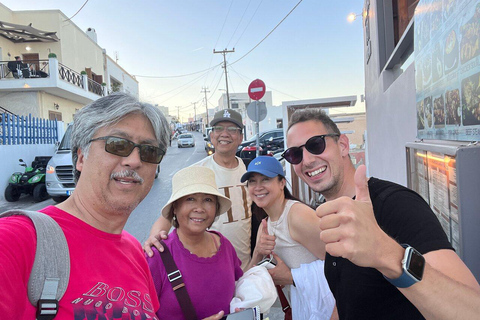 Santorini Private Customizable Land Tοur with Local Driver Santorini Private Land Tour With Local Driver