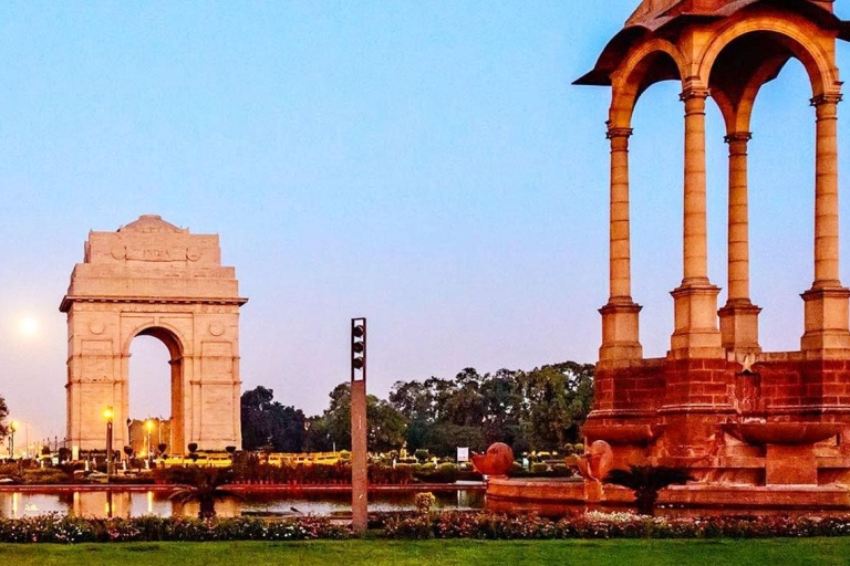 Delhi: Old and New Delhi City Private Guided Day Trip Old & New Delhi: Full-Day Tour (Car, Driver, and Guide Only)