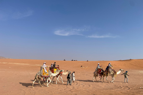 Riyadh Red Sands Tour : dune bashing & camel riding.