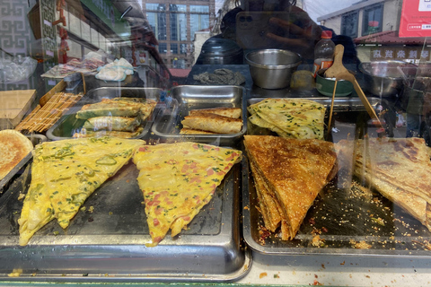 Mystery Menus Shanghai: 3-Hour Breakfast and Market Tour