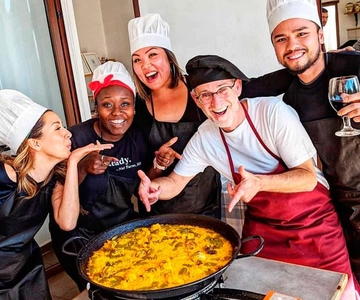 Madrid: Paella and Sangria Workshop in the City Center