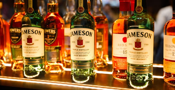 Dublin Temple Bar Tour with Jameson Distillery Whiskey Tour