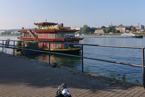 Bonn: 3,5 horas de tour guiado de bicicletaBonn: 3,5 horas de passeio guiado de bicicleta