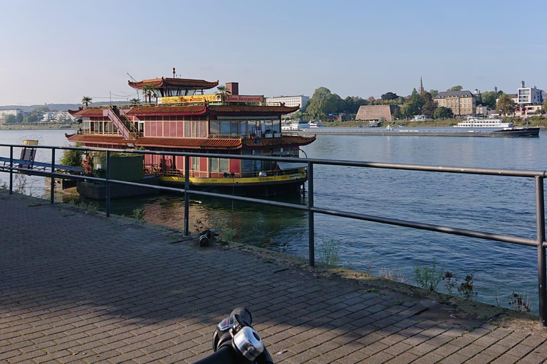 Bonn: 3,5 horas de tour guiado de bicicletaBonn: 3,5 horas de passeio guiado de bicicleta