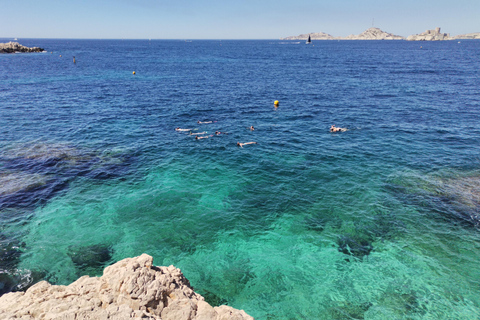 Marseille: Snorklingsäventyr i Endoume med snacks och dryckMarseille: Endoume snorkling äventyr med snacks och drycker