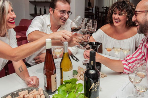 Montilla, Cordoba: Bodegas Alvear Winery Tour & Wine Tasting Bodegas Alvear Winery Tour & 5-Wine Tasting Spanish