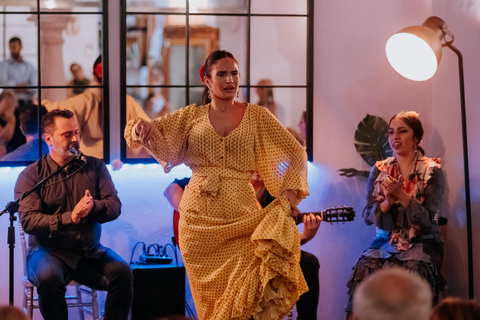 Córdoba : Tablao Flamenco Doble de CepaBiljett Show och dryck