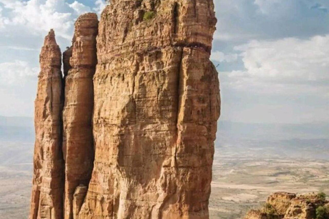 Tigray: Sky Church Climb & Fresh Fruit Picnic Day Trip