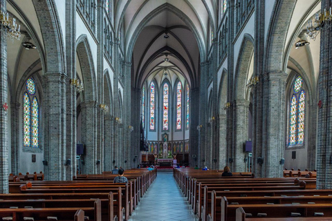 Seoul Private Car & Driver – 9h Custom Day with Pickup