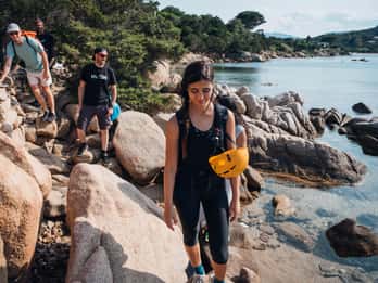 San Teodoro: Coasteering a Cala Girgolu con aperitivo e foto
