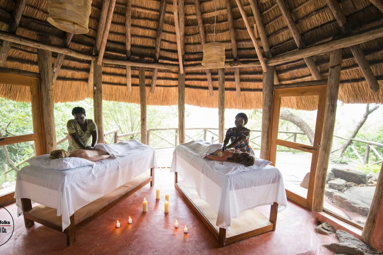 UGANDA EXOTIC SAFARI — BUSH CAMP RETREAT | 4-Day Luxury