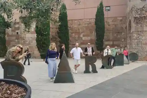 Barcelona: Tapas & Picasso Museum guidet tur