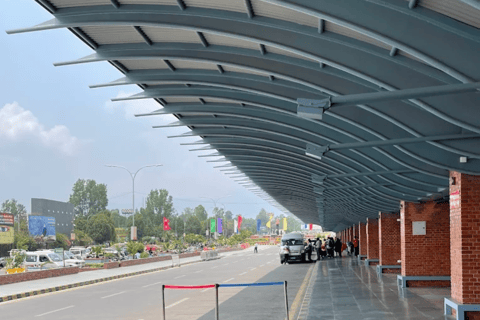 Lot z Katmandu do Bharatpur