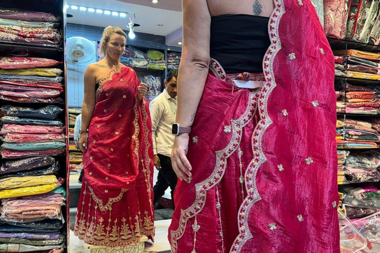 Udaipur: Culture, Crafts & Market Shopping Tour Udaipur Shopping Tour: Guide + Car