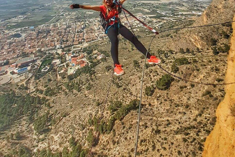 Alicante: Escalada de Redovan Via FerrataK2 (secção da família)