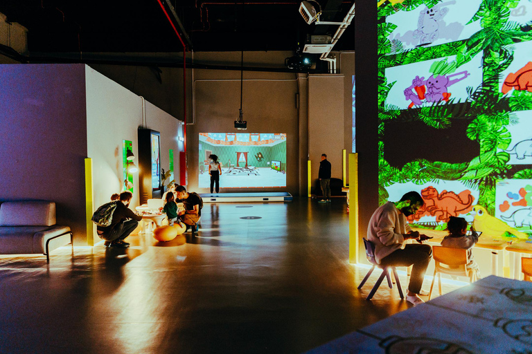 MINA Muzeum Immersyjnej Nowej Sztuki, BukaresztMuzeum MINA: wciągające doświadczenie, Bukareszt