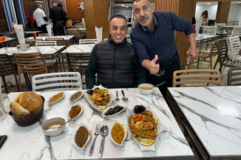 Visite nocturne de la ville de Marrakech et dîner traditionnel marocain