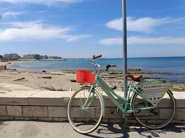Bari: City Bike Rental