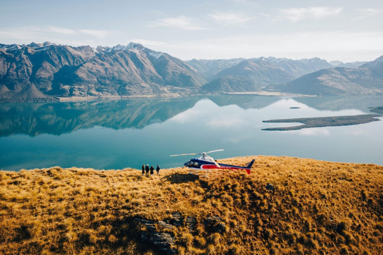 Queenstown: Esperienza di volo in elicottero nel Milford Sound