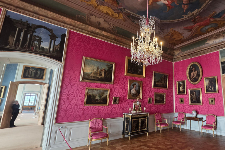 From Riga: Bauska Castle & Rundāle Palace Half Day Trip