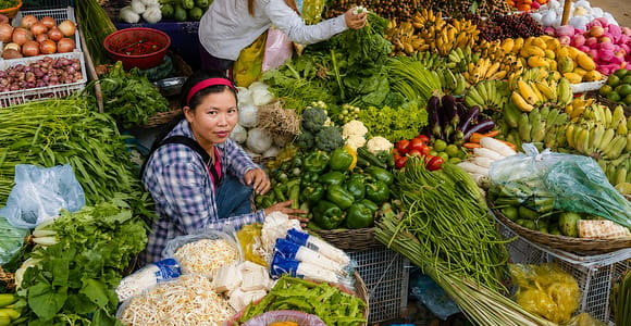 Siem Reap: Khmer Food, Culture, and Crafts