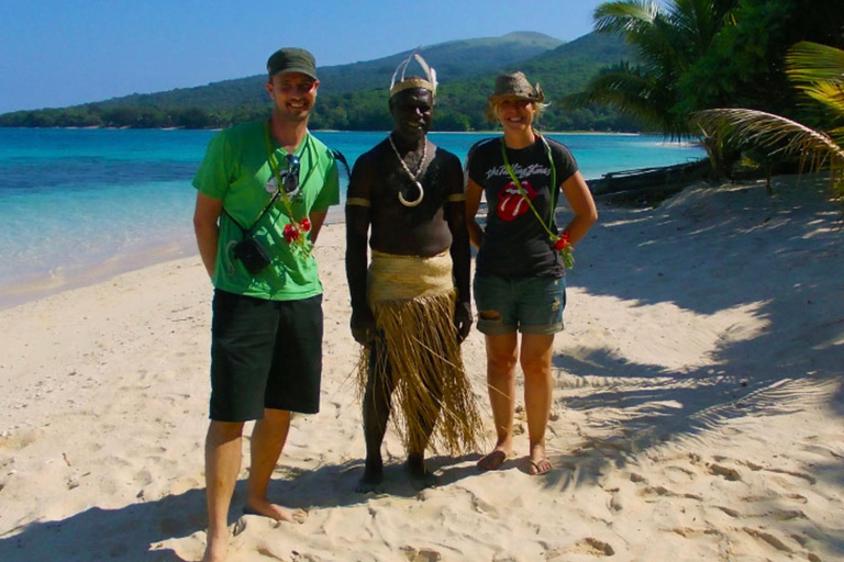 佩勒岛：导游带你浮潜、划皮划艇和游览村庄佩勒岛：导游带领的浮潜、皮划艇和村庄之旅