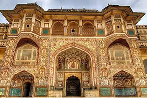 Jaipur Day Tour with Personal Tour Guide and Driver