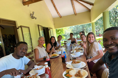 Kampala: 2-Day Best of Uganda Murchison Falls Safari Tour