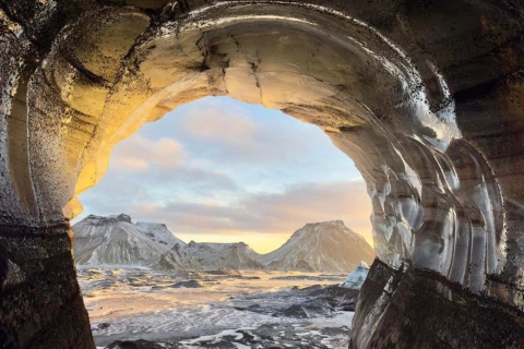 Au départ de Vik : Visite d'une journée de la grotte de glace de Katla et randonnée sur les glaciers