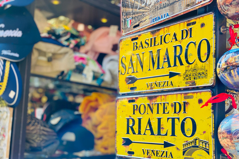 Venice: Cicchetti Street Food and Sightseeing Walking Tour