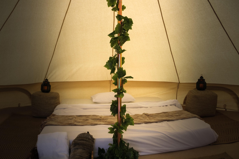 马斯喀特：迪马尼亚特群岛豪华露营