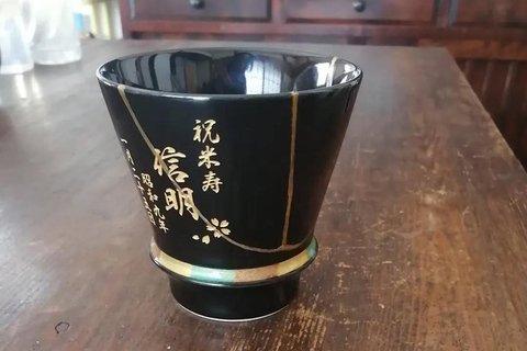 Osaka: Kintsugi Workshop, skönhet i trasigheten