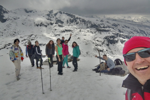 Depuis Sofia : Excursion d'une journée aux sept lacs et cascades de Rila