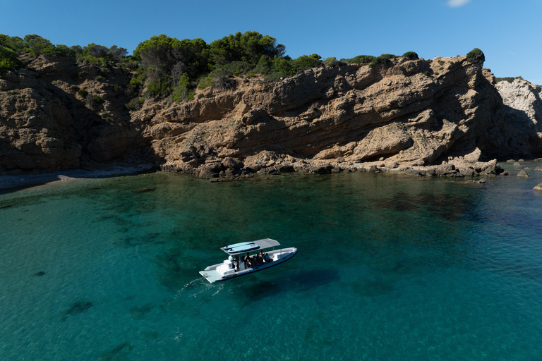 Menorca: Private North Coast Boat Tour from Addaia