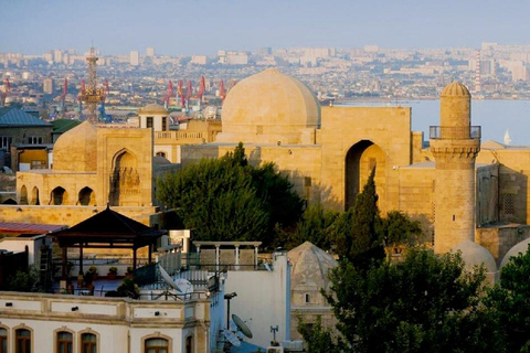 Baku: wandeltocht door de binnenstad.