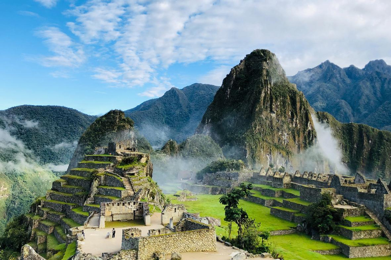 Cusco : Excursión to Maras & Moray and Machu Picchu 5D/4N