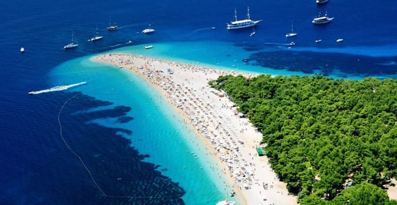 3-Inseln-Schnellboot-Tour: Goldenes Horn, Blaue Lagune und Jelsa