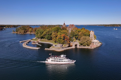 Gananoque: 1000 Islands Cruise & Optional Boldt Castle Entry 5-Hour Cruise with Boldt Castle Entry from Gananoque