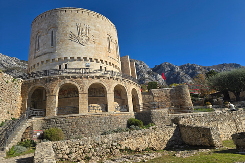 Tirana: Castelo de Kruja, Museu, Bazar Antigo, Visita a Sari Salltik