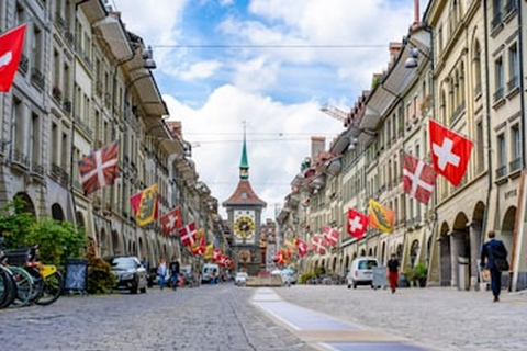 From Zurich: Bern Old Town & Rose Garden Private Experience