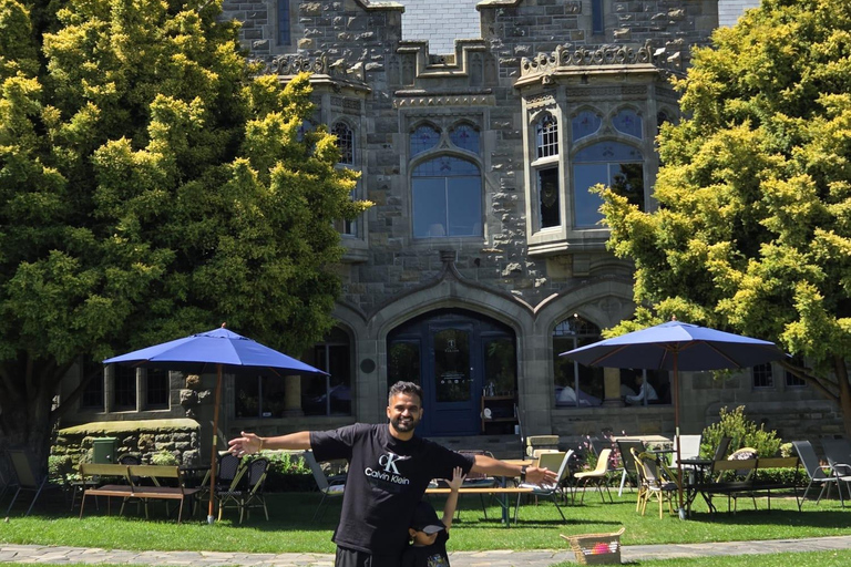 Christchurch: Scenic Day Tour with Hidden Gems of City
