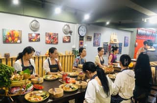 Bangkok: Tingly Thai Cooking School Halbtages-Kochkurs