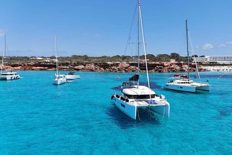 Ibiza: Formentera Catamaran Trip with Snorkeling