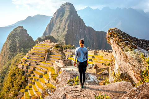 Z Puno: Podróż do Cusco pociągiem Titicaca All Inclusive