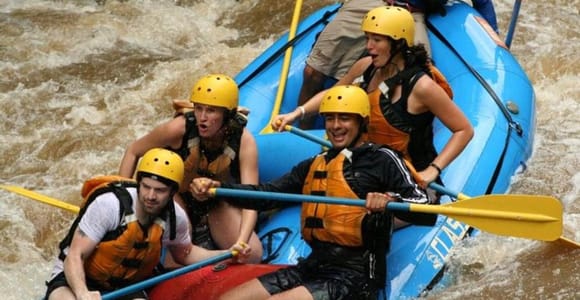 La Fortuna: Rafting level III & zip lines & Superman