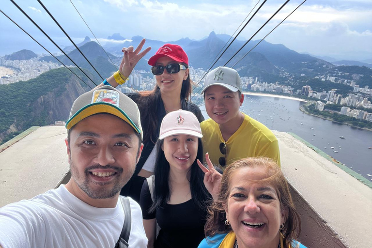 Private Custom 8-hour Exclusive tour in Rio with VIP tickets Private 8-hour tour with VIP tickets: Special Languages