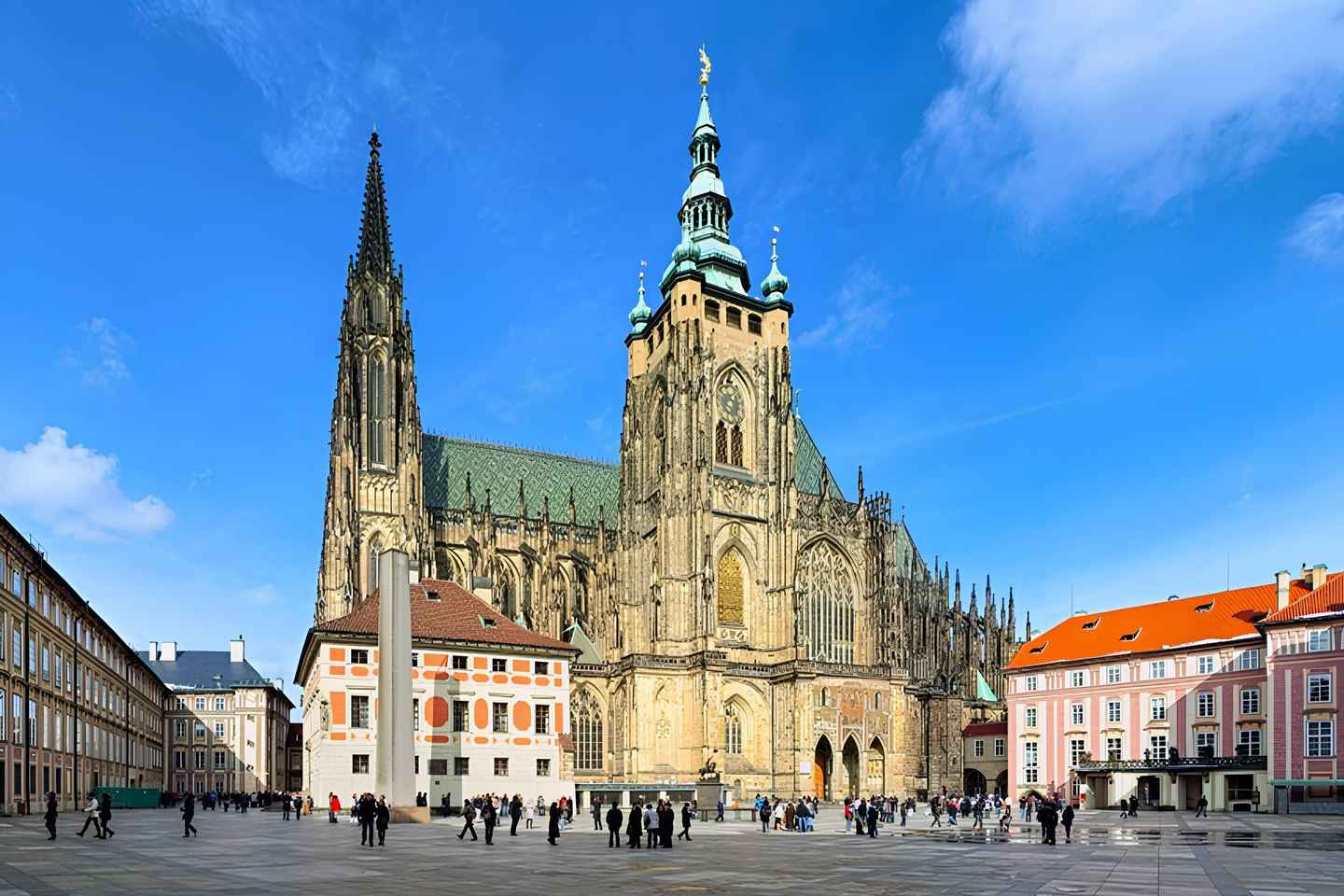 Prague: Prague Castle Skip-the-Line Ticket with Audioguide