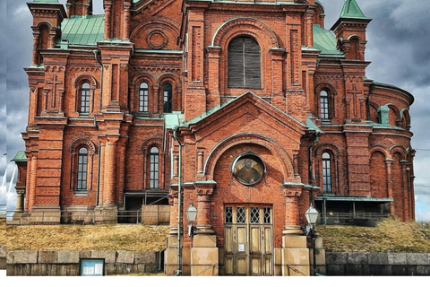 Helsinki: City Highlights, Fortress Island & Floating Sauna