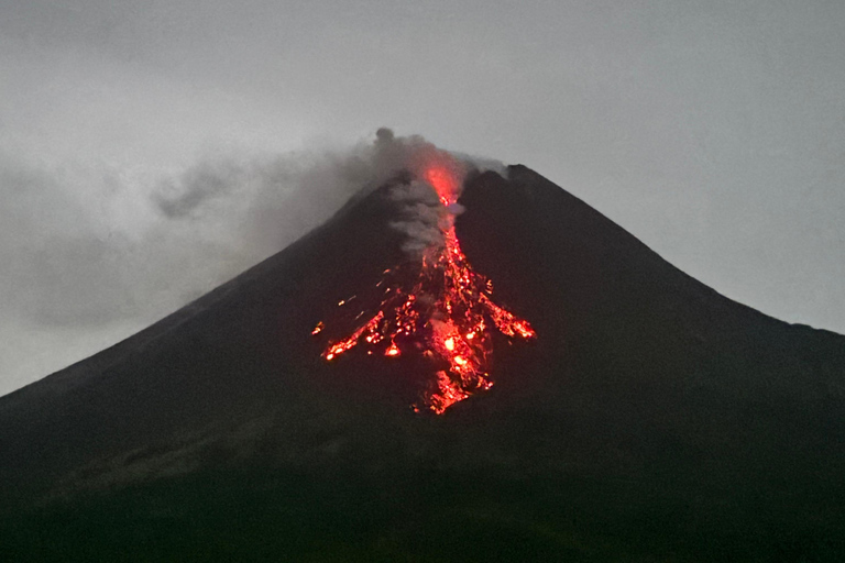 Yogyakarta: Mount Merapi Tour with (Lava Sightseeing) Merapi Volcano Lava Sightseeing (Hiking)