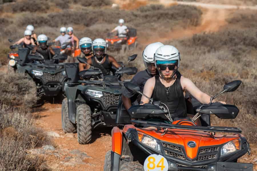 Kreta: Offroad-Quad-Safari zu Höhle, Kloster & Verkostung im Dorf. Foto: GetYourGuide